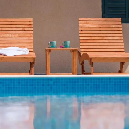 Amazing In Nyaraló *