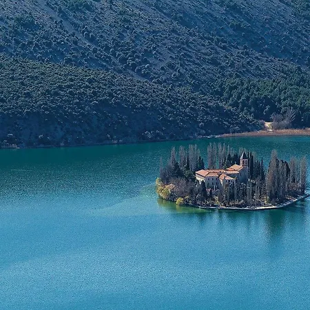 Stunning Home In Sibenik * Sibenik