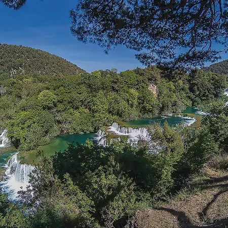 Stunning Home In Sibenik Holiday home *
