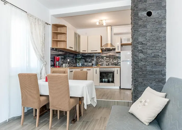 Amazing In בית נופש שיבניק